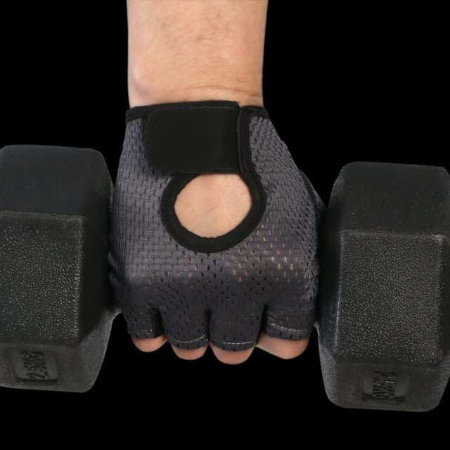 Womens Breathable Gym & Anti Slip Cycling Gloves Half Finger Workout & Breathable Gym Gloves